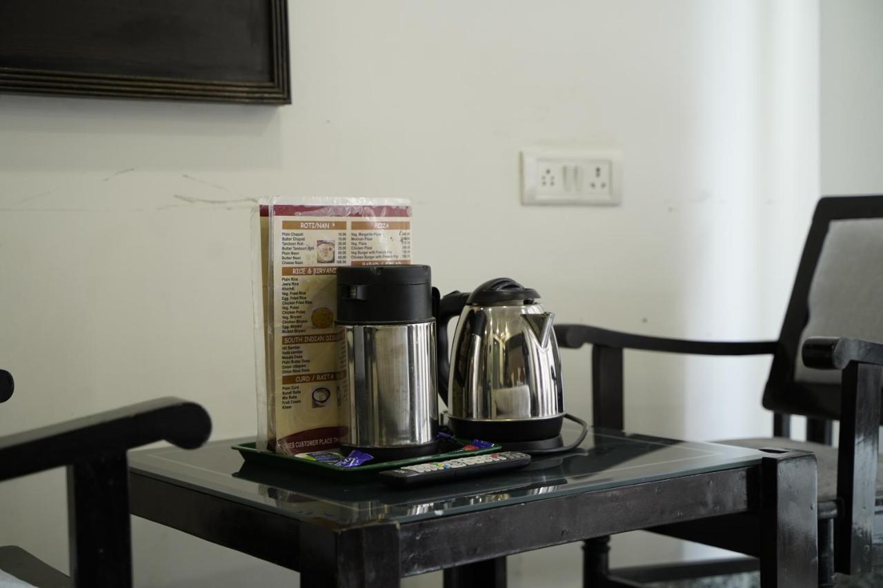 Anand Empire Near Railway Station Hotel 4*